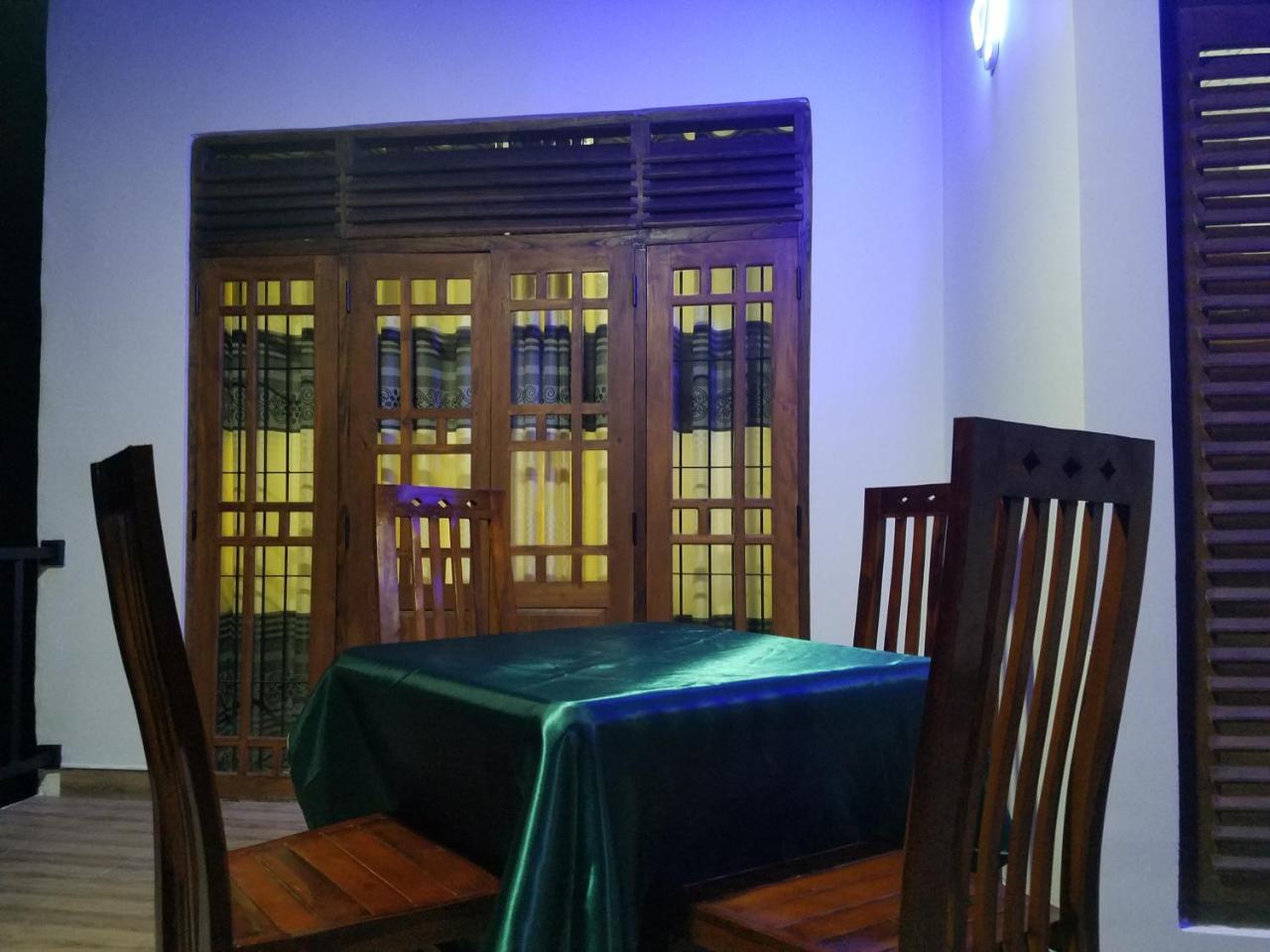 Yashumi Homestay Дамбулла Экстерьер фото